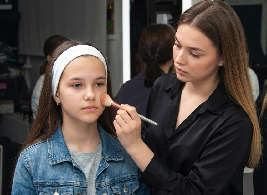 Курсы макияжа для подростков